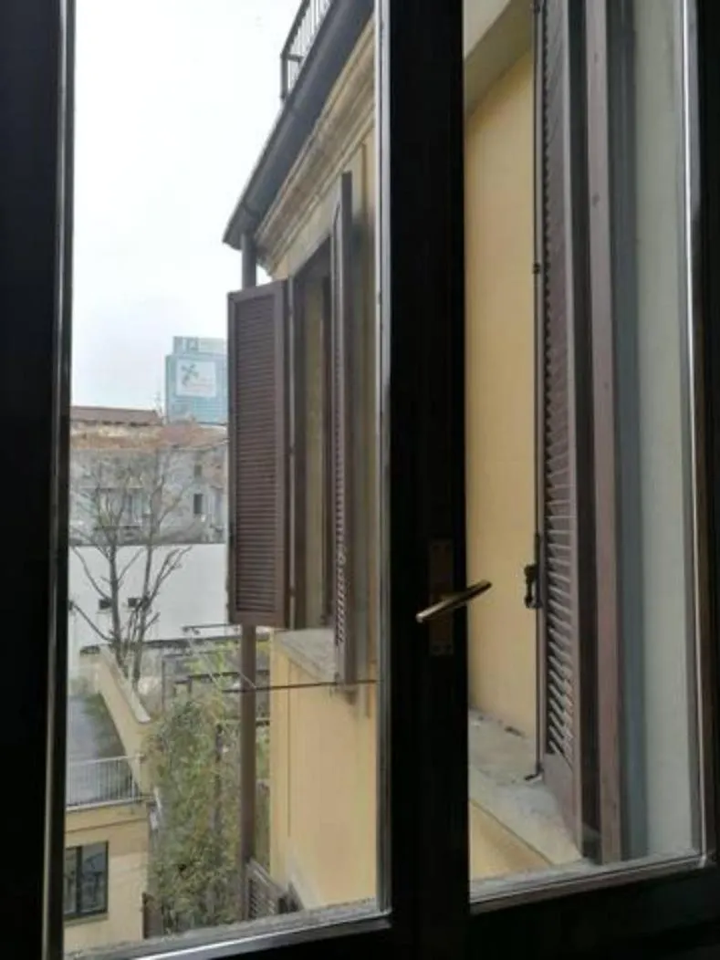 Bilocale Zona Isola 5 Minuti Metro Mm5 - Pollaiuolo Apartment Milan Italy