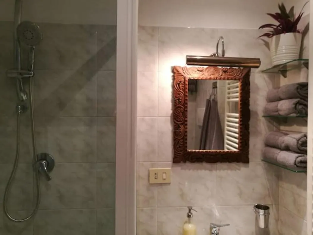 Bilocale Zona Isola 5 Minuti Metro Mm5 - Pollaiuolo Apartment Milan Italy